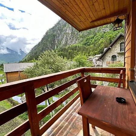 Quku Valbones Guest house