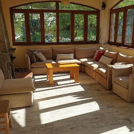 Guest house Quku Valbones Valbone